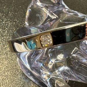 Beautiful STAMPED 925 Sterling Silver Bangle Bracelet